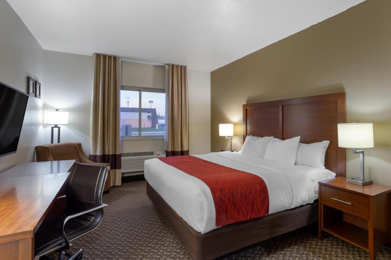Comfort Inn Hobart-Merrillville I-65 Экстерьер фото